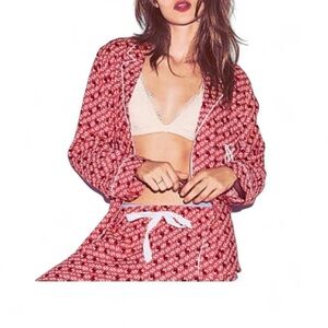Victoria's Secret Red and White Reindeer Women’s Flannel  Pajama Set XS